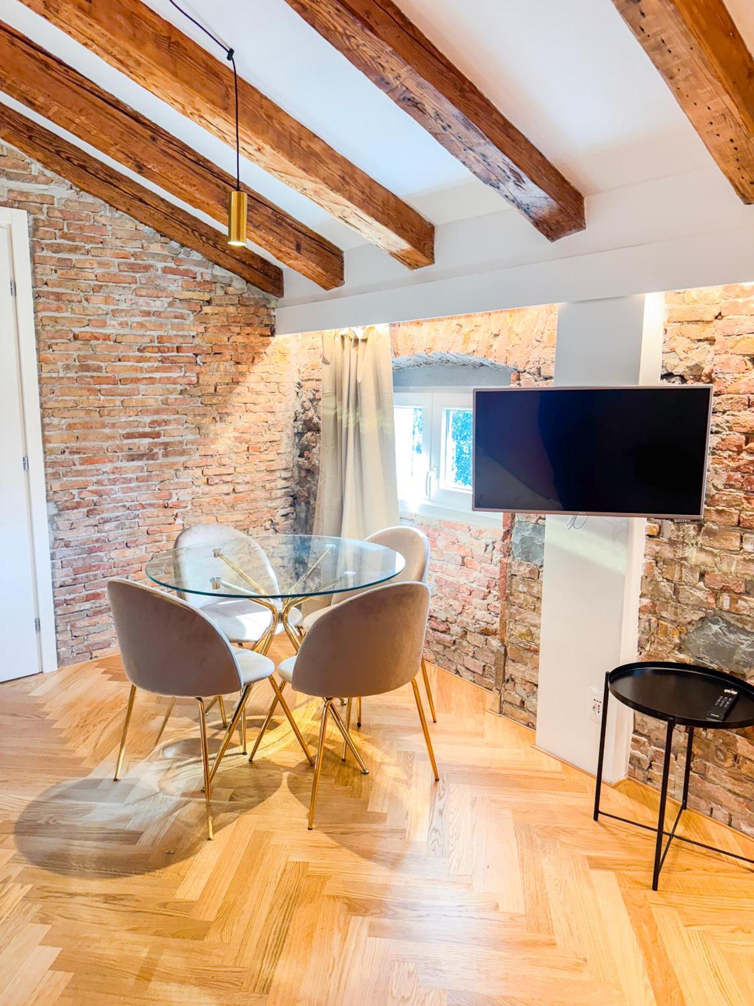 Trieste Boulevard Apartments Buitenkant foto
